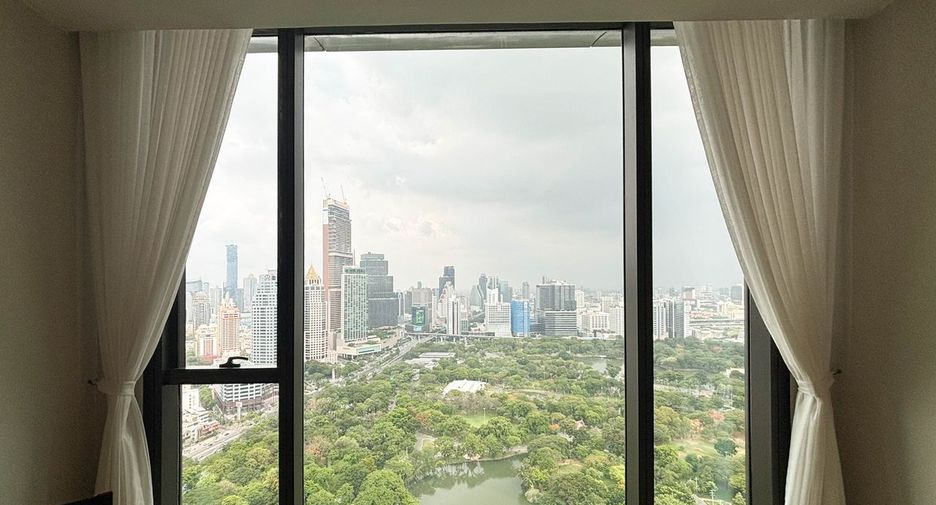 À louer et à vendre 3 chambres condo à Sathon, Bangkok