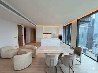For rent and for sale 3 bedrooms condo in Pathum Wan, Bangkok