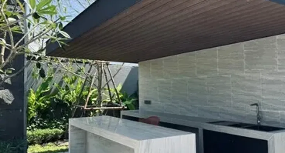 For rent 4 bedrooms villa in Mueang Phuket, Phuket