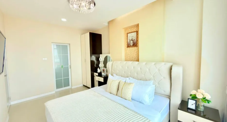 For sale 1 Beds condo in Bang Lamung, Chonburi