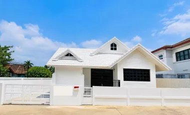 For sale 3 bedrooms villa in Bang Lamung, Chonburi