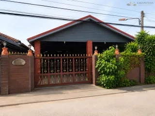 Haus zum Kauf mit 3 Zimmer in Bang Lamung, Chonburi