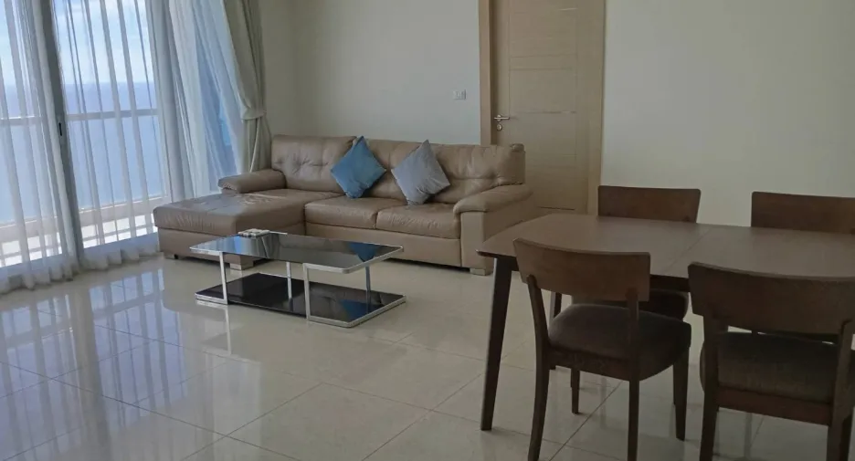 For rent 2 bedrooms condo in Bang Lamung, Chonburi