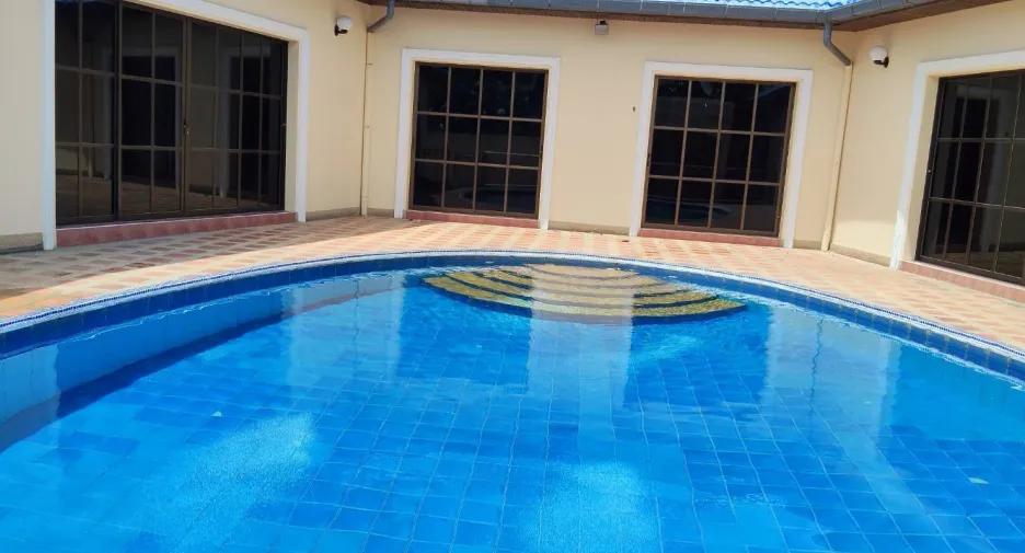 For sale 5 bedrooms villa in Bang Lamung, Chonburi