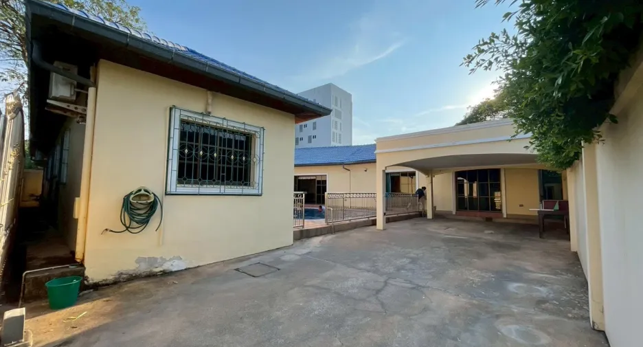 For sale 5 bedrooms villa in Bang Lamung, Chonburi