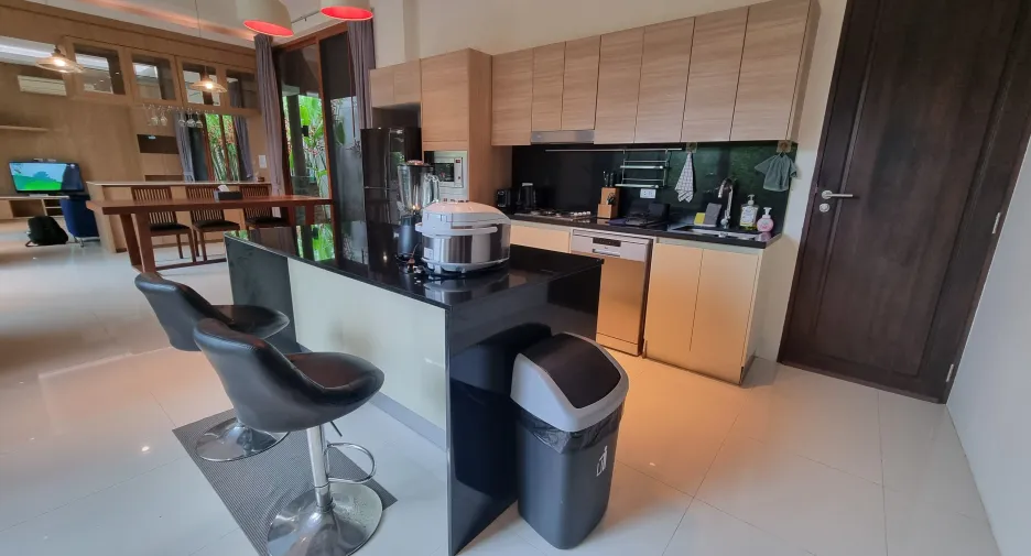 À louer 3 chambres villa à Mueang Phuket, Phuket