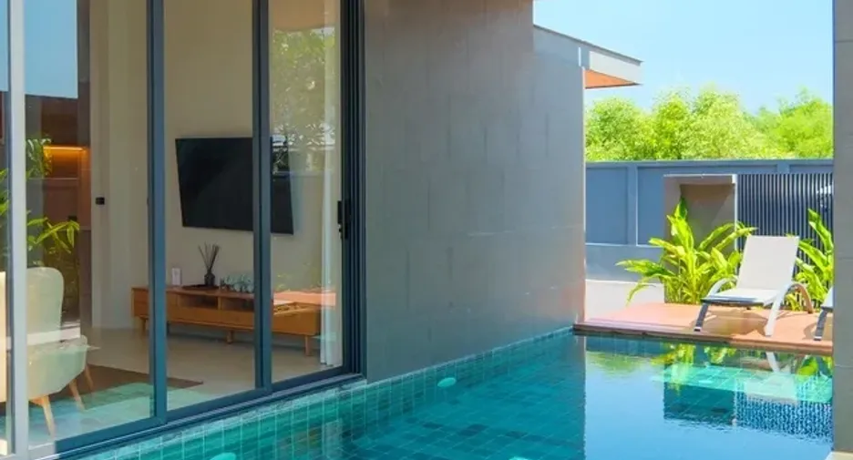 For rent 3 bedrooms villa in Mueang Phuket, Phuket