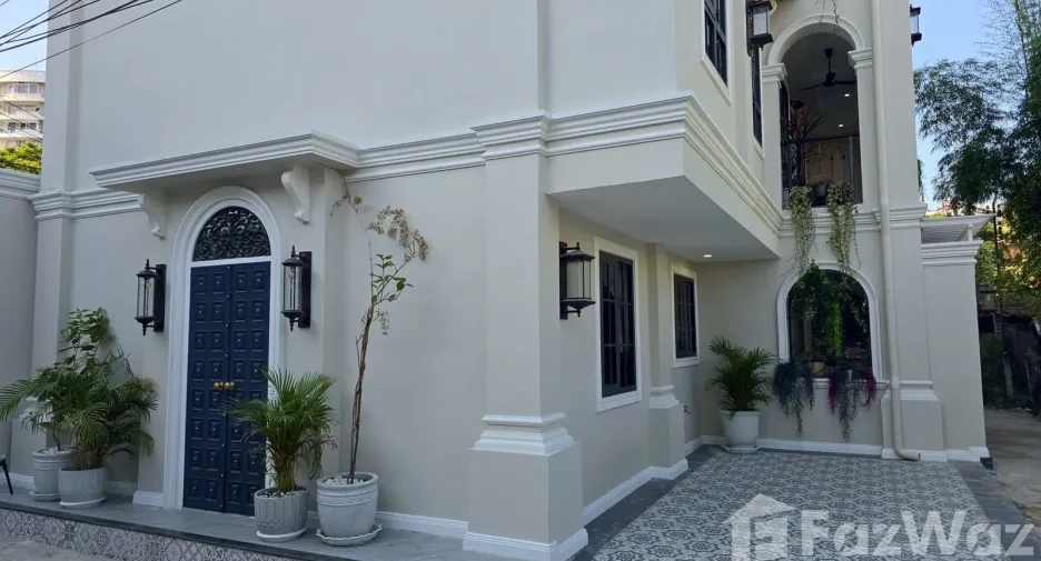出售 6 卧室 独立屋 在 Mueang Chiang Mai, Chiang Mai