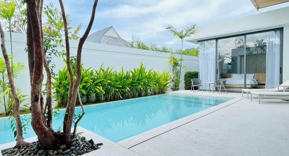 For rent 4 bedrooms villa in Mueang Phuket, Phuket