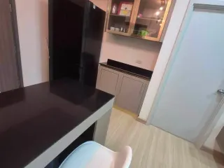 Condo en alquiler de 2 habitaciones en Bang Kapi, Bangkok