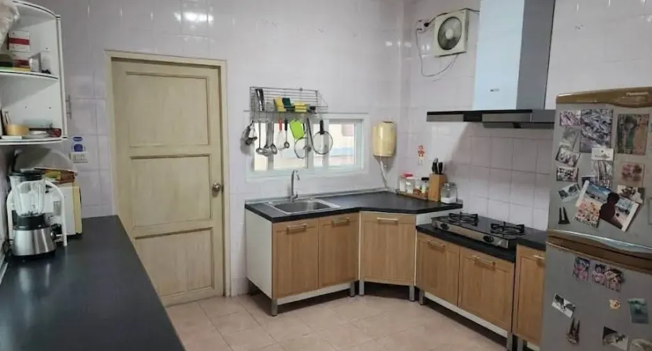 出租 3 卧室 独立屋 在 Lam Luk Ka, Pathum Thani