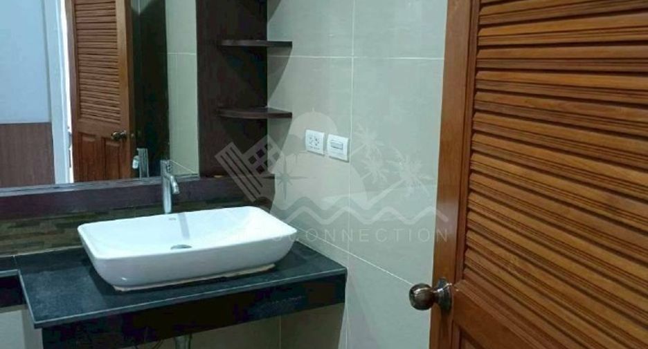À louer 3 chambres maison à Huay Yai, Pattaya