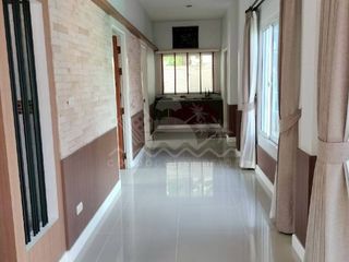 À louer 3 chambres maison à Bang Lamung, Chonburi