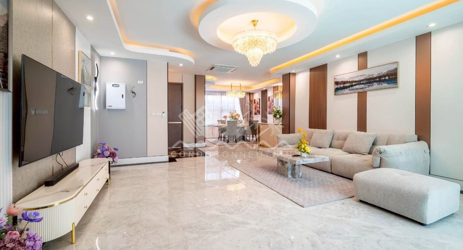 For rent and for sale 3 bedrooms house in Bang Lamung, Chonburi