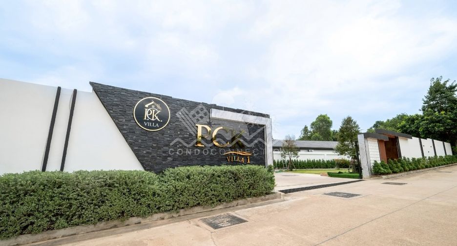 For rent and for sale 3 bedrooms house in Bang Lamung, Chonburi