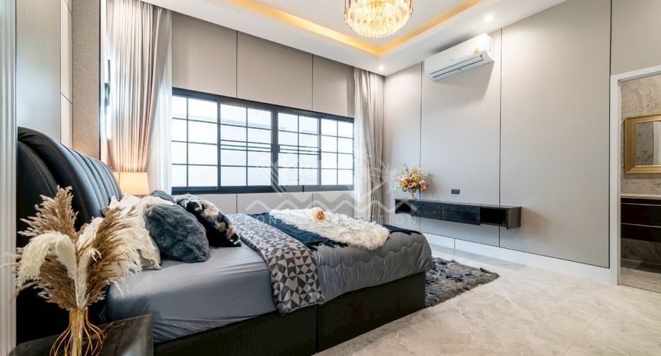 For rent and for sale 3 bedrooms house in Bang Lamung, Chonburi