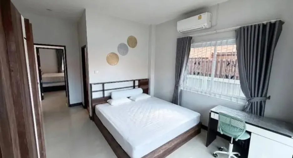 Haus zum Kauf mit 2 Zimmer in Bang Lamung, Chonburi
