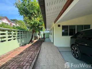 For rent 3 bedrooms house in Sai Mai, Bangkok