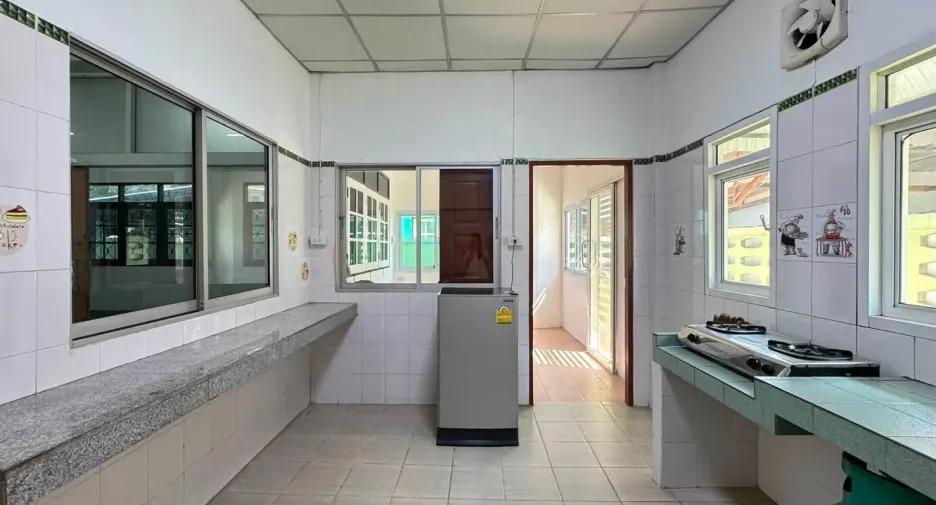 For rent 3 bedrooms house in Sai Mai, Bangkok