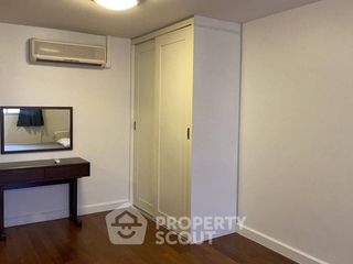 For rent 2 bedrooms condo in Yan Nawa, Bangkok