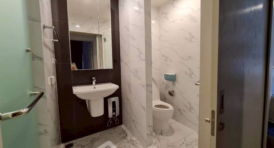 Wohnung zur Miete mit 2 Zimmer in Bang Sue, Bangkok
