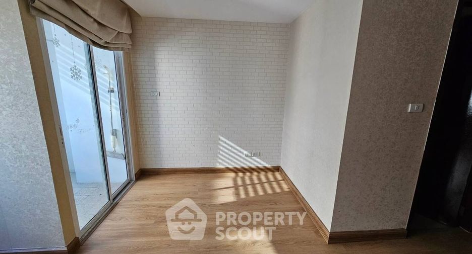 Condo en venta de 2 habitaciones en Wang Thonglang, Bangkok