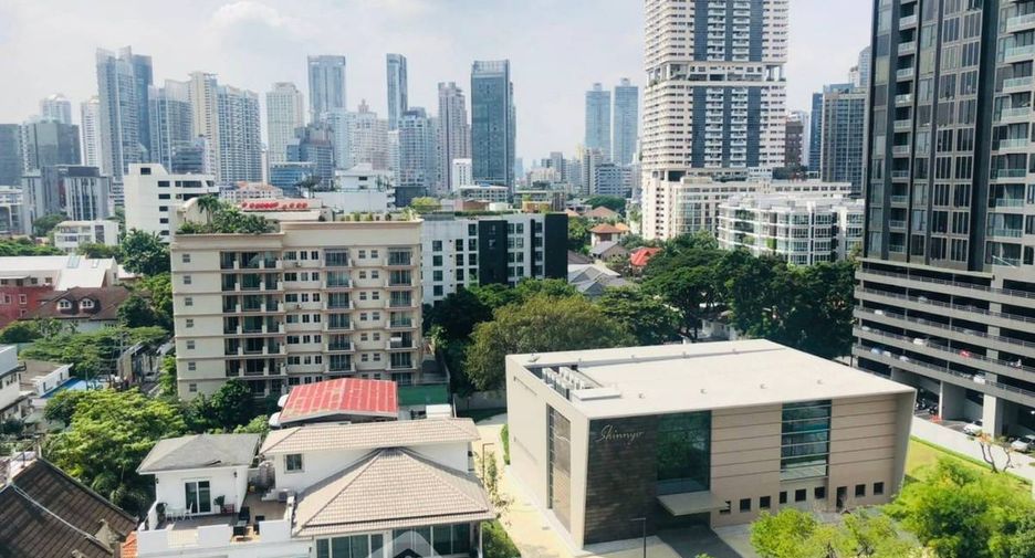 For rent and for sale 1 bed condo in Khlong Toei, Bangkok
