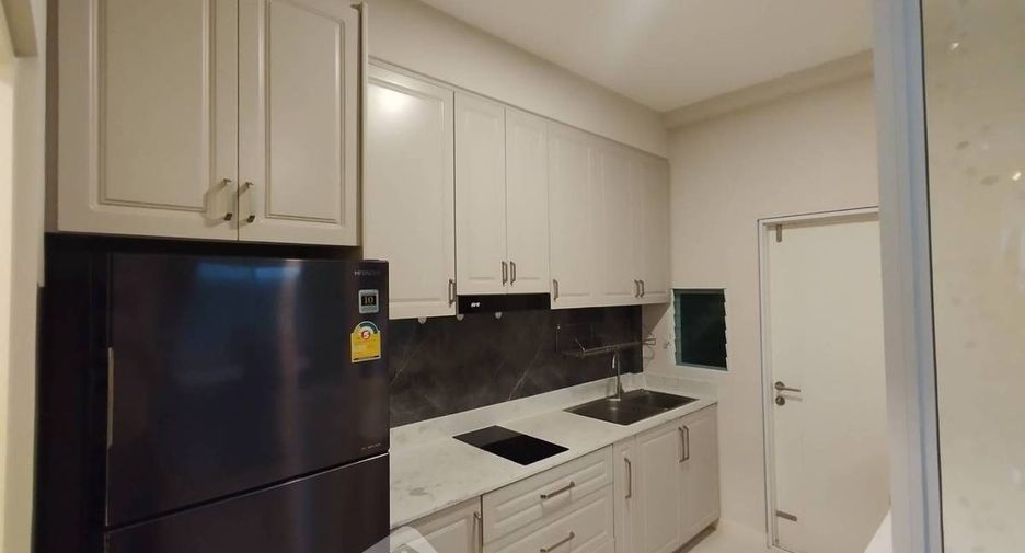 For rent and for sale 3 bedrooms townhouse in Prawet, Bangkok