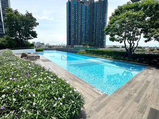 À vendre 2 chambres condo à Phasi Charoen, Bangkok