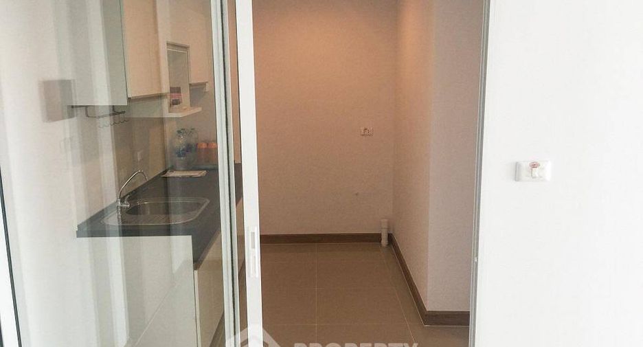 For sale 1 bed condo in Bang Kho Laem, Bangkok