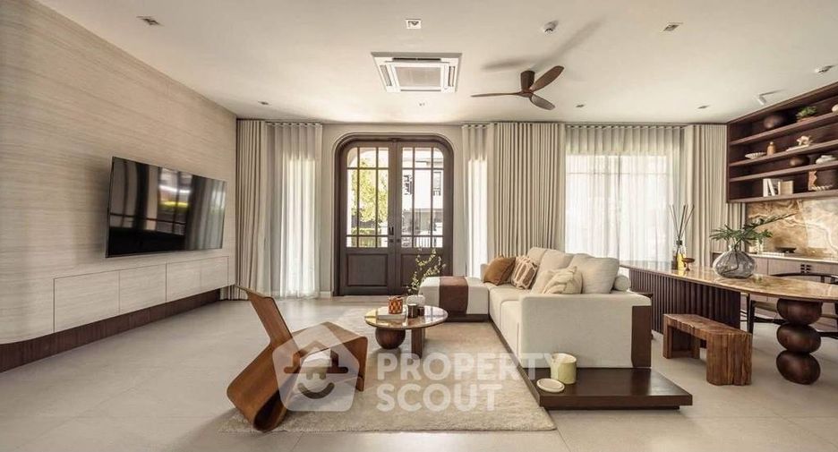 Haus zur Miete und zum Kauf mit 3 Zimmer in Bang Phli, Samut Prakan