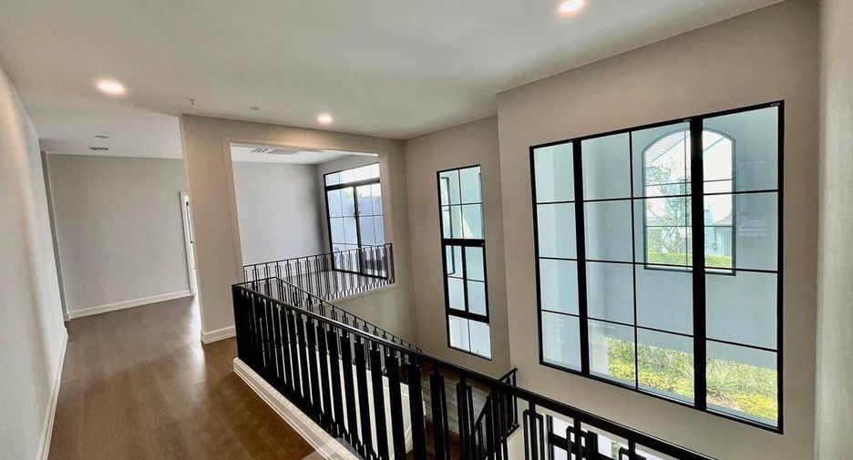 Casa en venta de 5 habitaciones en Saphan Sung, Bangkok