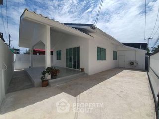 For sale 3 bedrooms house in Bang Lamung, Chonburi