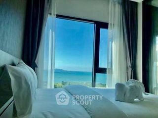 For sale 1 bed condo in Si Racha, Chonburi