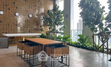 For sale 1 bed condo in Watthana, Bangkok