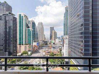 Wohnung zum Kauf mit 4 Zimmer in Khlong Toei, Bangkok