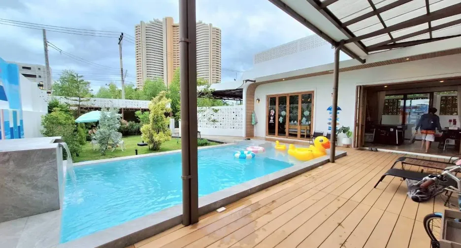 À louer 3 chambres villa à Cha Am, Phetchaburi