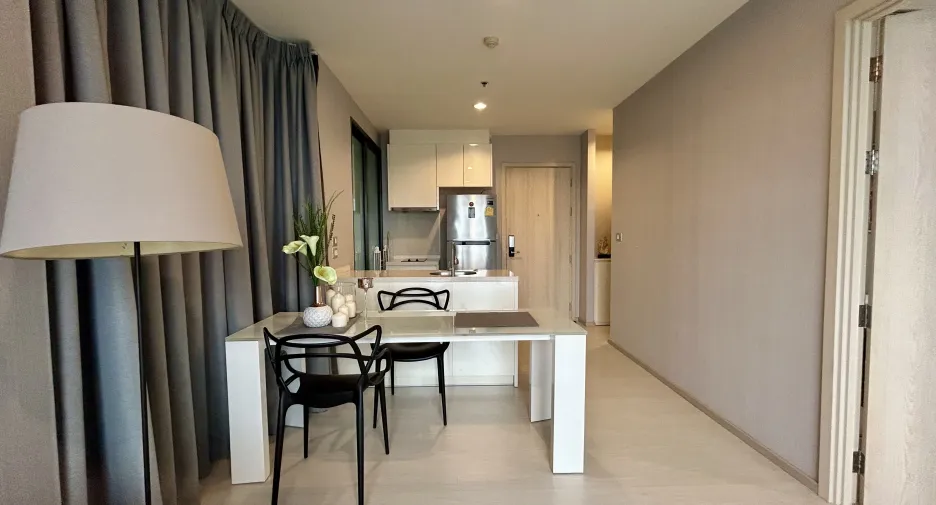 For rent 1 bed condo in Khlong Toei, Bangkok