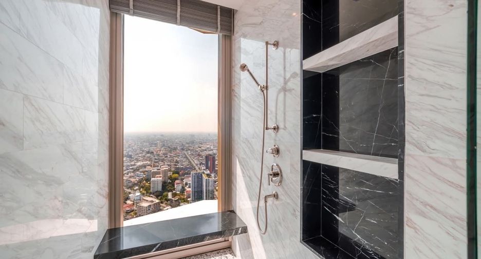 For sale and for rent 3 bedrooms condo in Khlong San, Bangkok