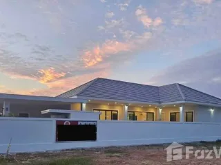 Villa en venta de 3 habitaciones en Sam Roi Yot, Prachuap Khiri Khan