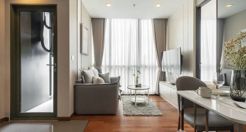 Wohnung zur Miete mit 1 Zimmer in Pathum Wan, Bangkok