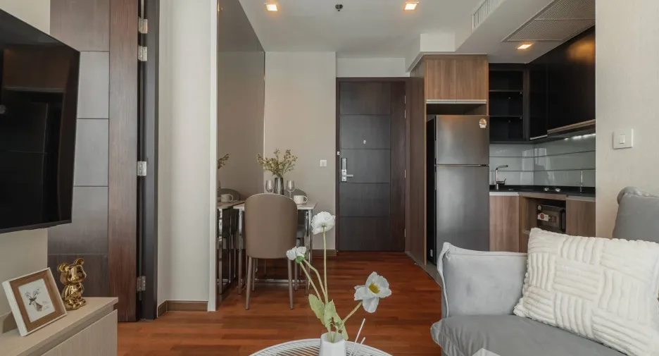 Wohnung zur Miete mit 1 Zimmer in Pathum Wan, Bangkok