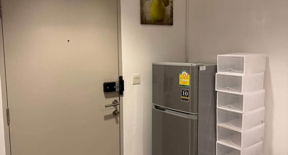 For rent 2 bedrooms condo in Khlong San, Bangkok