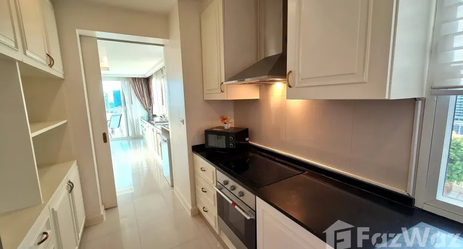 Apartamento en alquiler de 4 habitaciones en Watthana, Bangkok