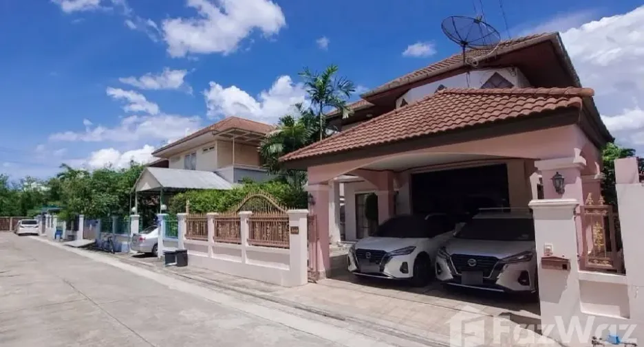 Casa en venta de 4 habitaciones en Thawi Watthana, Bangkok