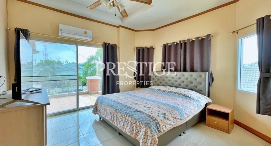 Casa en alquiler de 3 habitaciones en Bang Lamung, Chonburi