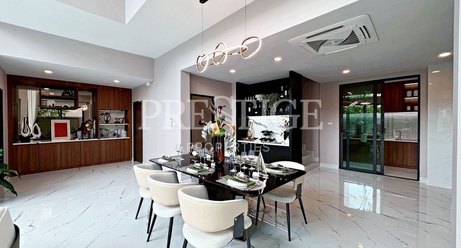 À vendre 5 chambres maison à Bang Lamung, Chonburi