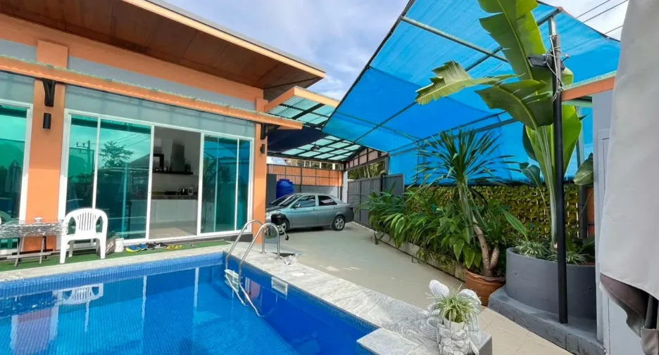 For rent 3 bedrooms villa in Mueang Phuket, Phuket