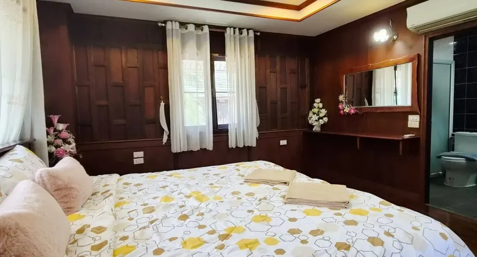 For rent 4 ベッドルーム villa in Huay Yai, Pattaya