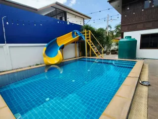 For rent 4 ベッドルーム villa in Bang Lamung, Chonburi